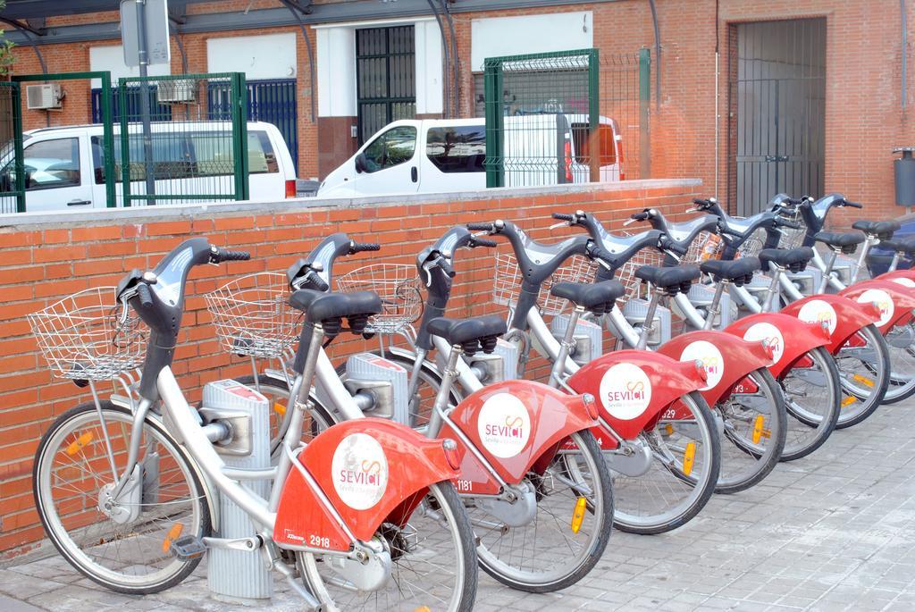 Triana Home & Free Parking Seville Ngoại thất bức ảnh