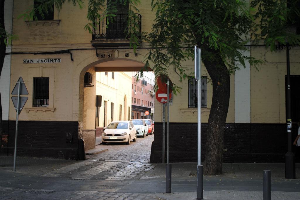 Triana Home & Free Parking Seville Ngoại thất bức ảnh